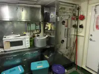 Ọkọ omi ti o mu ọja fún tà