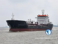 Ọkọ̀ tí ó mú epo / kemikali fún tà