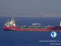 Ọkọ̀ tí ó mú epo / kemikali fún tà