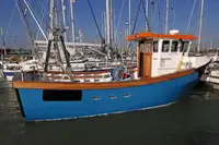 Àwọn ọkọ oju-omi ìṣẹ́ fún tà
