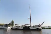 Ọkọ̀ fún tà