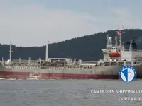 Ọkọ̀ tí ó mú epo / kemikali fún tà