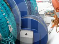 Ọkọ̀ tí ó mú ẹja fún tà