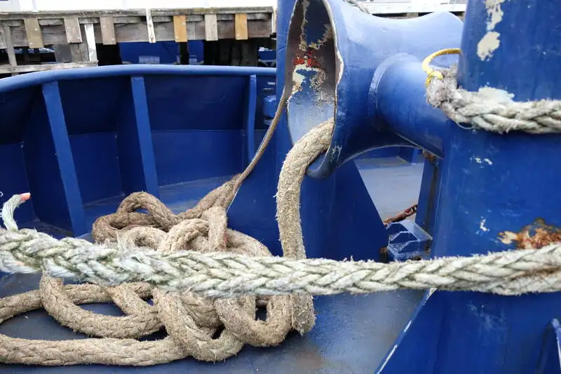 Ọkọ omi ti o fa fún tà
