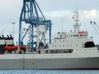 Ọkọ̀ tí ó mú ẹja fún tà
