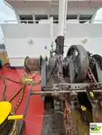 Ọkọ omi ti o mu ọja fún tà