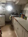Ọkọ̀ tí ó mú epo / kemikali fún tà
