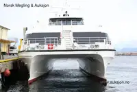 Catamaran fún tà