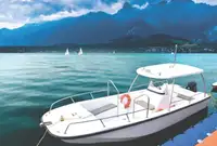 Ọkọ̀ ọpọlọpọ̀ ènìyàn fún tà