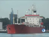 Ọkọ̀ tí ó mú epo / kemikali fún tà
