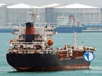 Ọkọ̀ tí ó mú epo / kemikali fún tà
