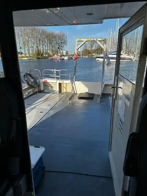 Catamaran fún tà