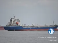 Ọkọ̀ tí ó mú epo / kemikali fún tà