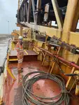 Ọkọ̀ ojú omi tí ó mú ìdọ̀tí fún tà