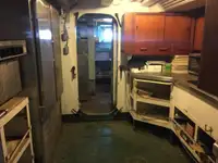 Ọkọ omi Landing, Tank fún tà