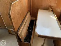 Ọkọ̀ tí ó mú ẹja pọ̀ fún tà