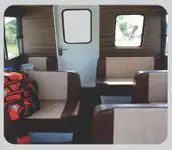 Ọkọ̀ ọpọlọpọ̀ ènìyàn fún tà