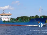 Ọkọ̀ tí ó mú epo / kemikali fún tà