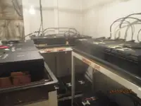 Ọkọ̀ tí wọn fi maa ń gbé ohun èlò tí ó ní ìdáná fún tà