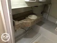 Ọkọ omi ti o mu ọja fún tà