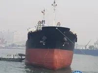 Ọkọ̀ tí ó mú epo / kemikali fún tà
