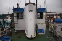 Ọkọ̀ ọpọlọpọ̀ ènìyàn fún tà