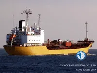 Ọkọ̀ tí ó mú epo / kemikali fún tà
