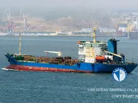Ọkọ̀ tí ó mú epo / kemikali fún tà