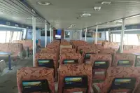 Ọkọ̀ ojú omi ìrìn-àjò fún tà