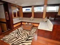 Yacht fún tà