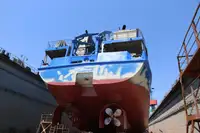 Ọkọ̀ tí ó mú epo / kemikali fún tà