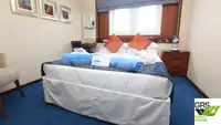 Ọkọ̀ ojú omi ìrìn-àjò fún tà