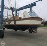 Ọkọ̀ ojú omi ìrìn-àjò fún tà
