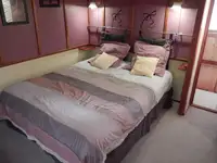 Ọkọ̀ fún tà