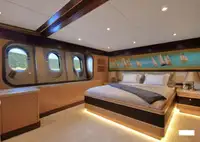 Yacht fún tà