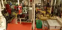 Ọkọ̀ tí wọn fi maa ń gbé ohun èlò tí ó ní ìdáná fún tà