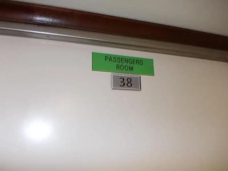 Ọkọ̀ tí ó ń gbé àwọn ohun fún tà
