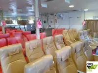 Ọkọ̀ ọpọlọpọ̀ ènìyàn fún tà