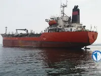 Ọkọ̀ tí ó mú epo / kemikali fún tà