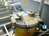 Ọkọ̀ tí ó mú epo / kemikali fún tà