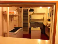 Ọkọ̀ ojú omi ìrìn-àjò fún tà