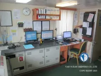 Ọkọ̀ tí ó mú epo / kemikali fún tà