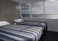 Catamaran fún tà