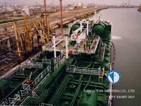 Ọkọ̀ tí ó mú epo / kemikali fún tà