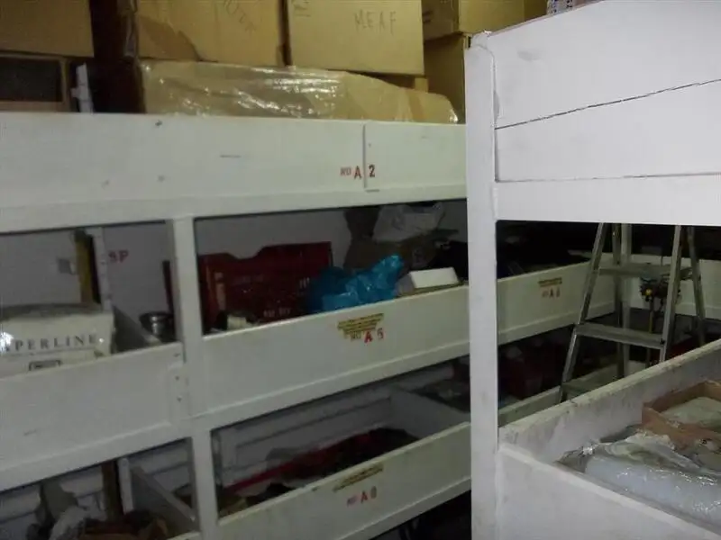 Ọkọ̀ tí ó ń gbé àwọn ohun fún tà