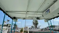 Ọkọ̀ ojú omi ìrìn-àjò fún tà
