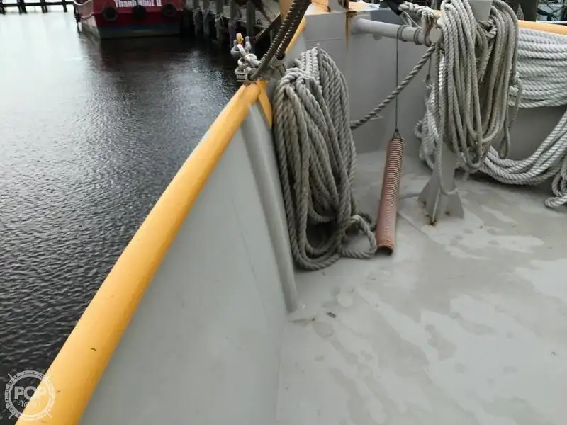 Ọkọ̀ tí ó mú ẹja fún tà