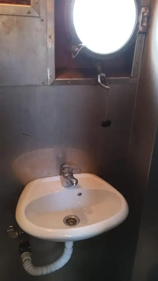 Ọkọ omi ti o fa fún tà