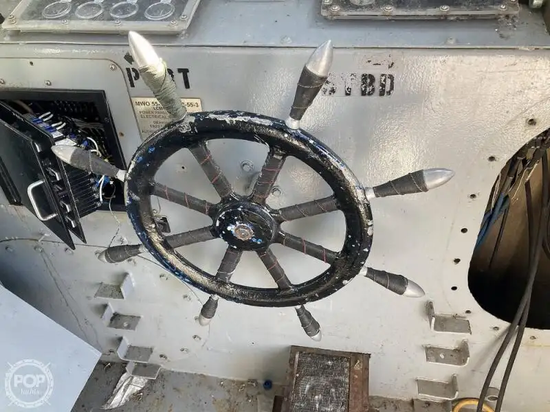 Ọkọ omi Landing, Tank fún tà