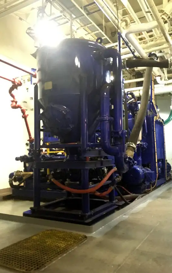 Ọkọ̀ ojú omì fún iṣẹ́ gbigbé LNG fún tà